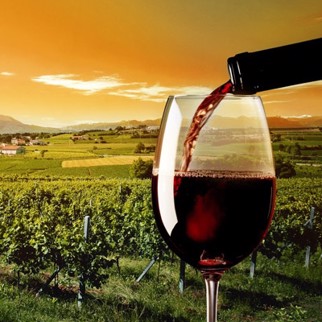 SOMMERENS VINE